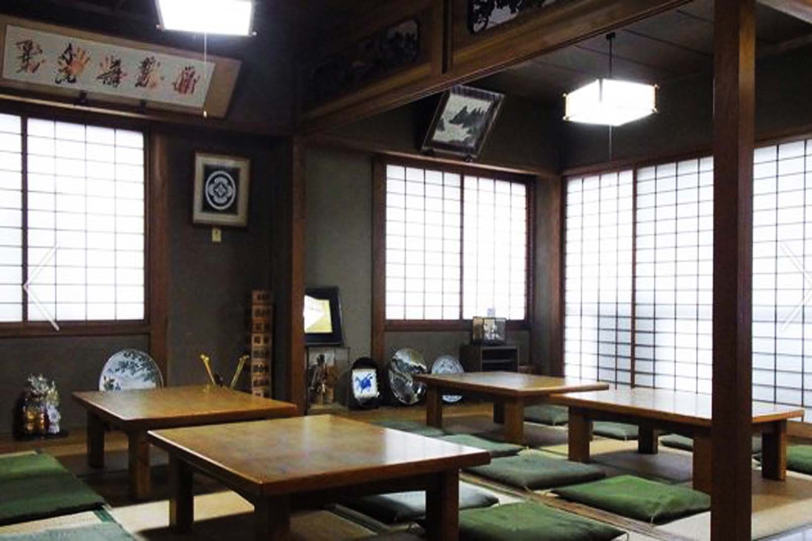 老舗寿司屋　福寿し.二階座敷